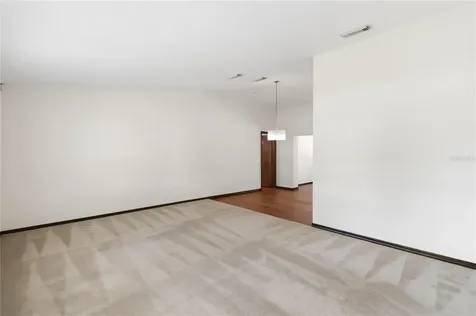 2106 Peach Tree Boulevard St Cloud FL 34769