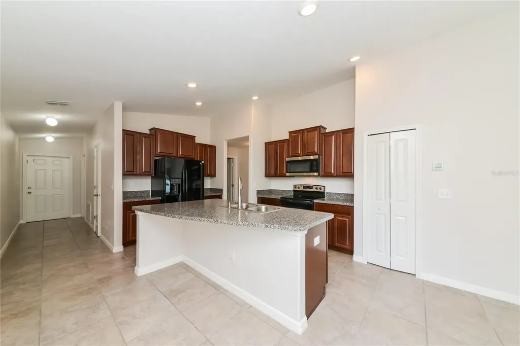 Riverview FL 33579