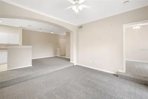 9301 Crescent Loop Circle Tampa FL 33619
