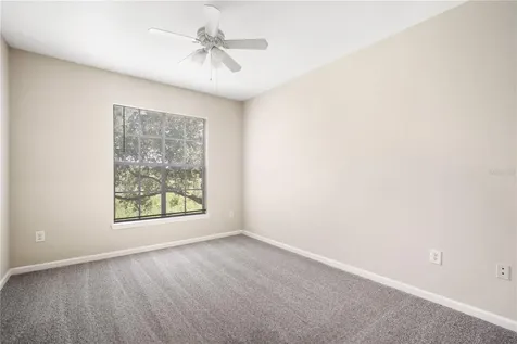 9301 Crescent Loop Circle Tampa FL 33619