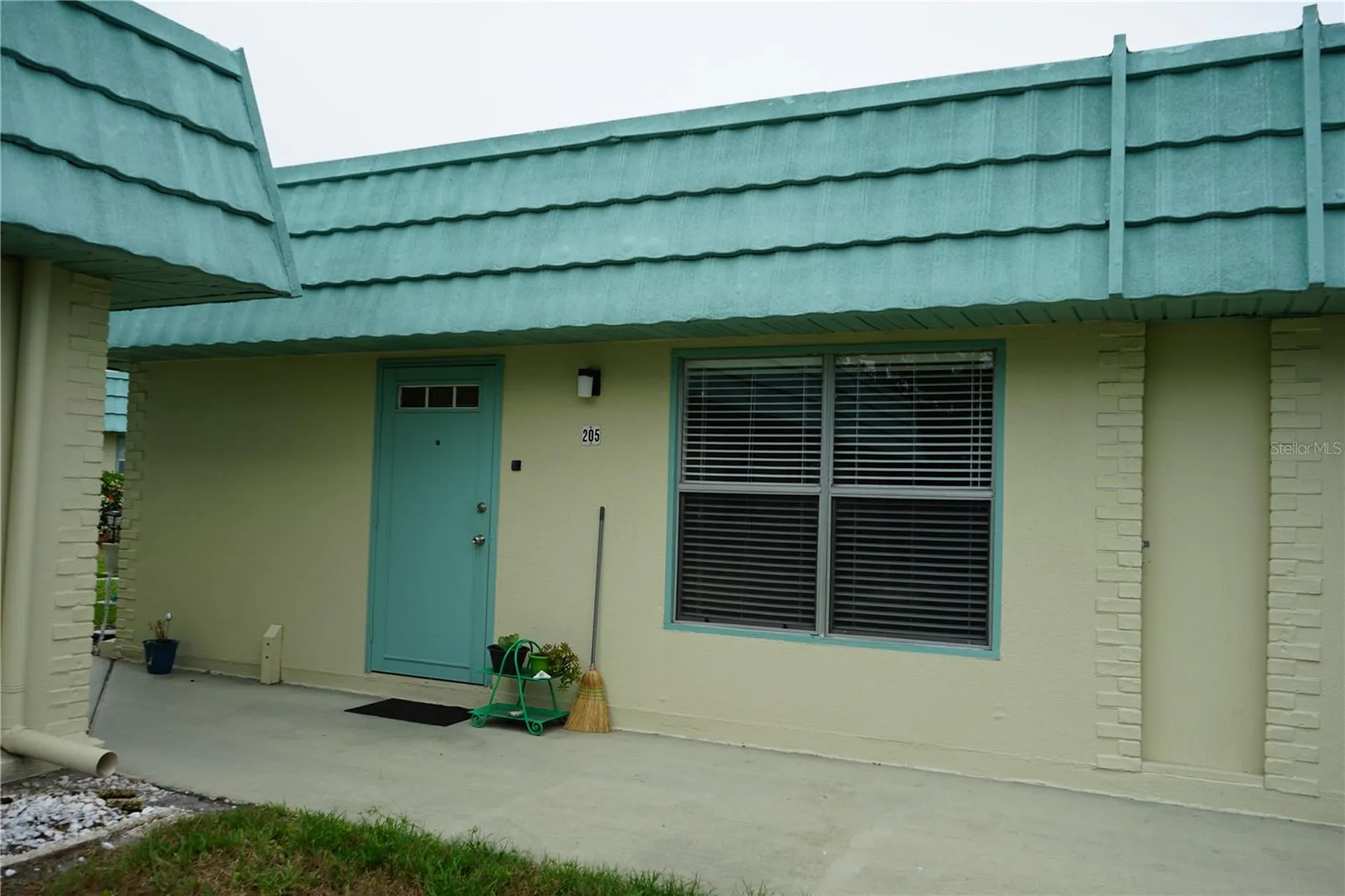 101 Cambridge Trail Sun City Center FL 33573