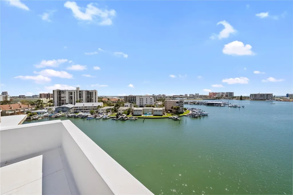 211 Skiff Point Clearwater FL 33767