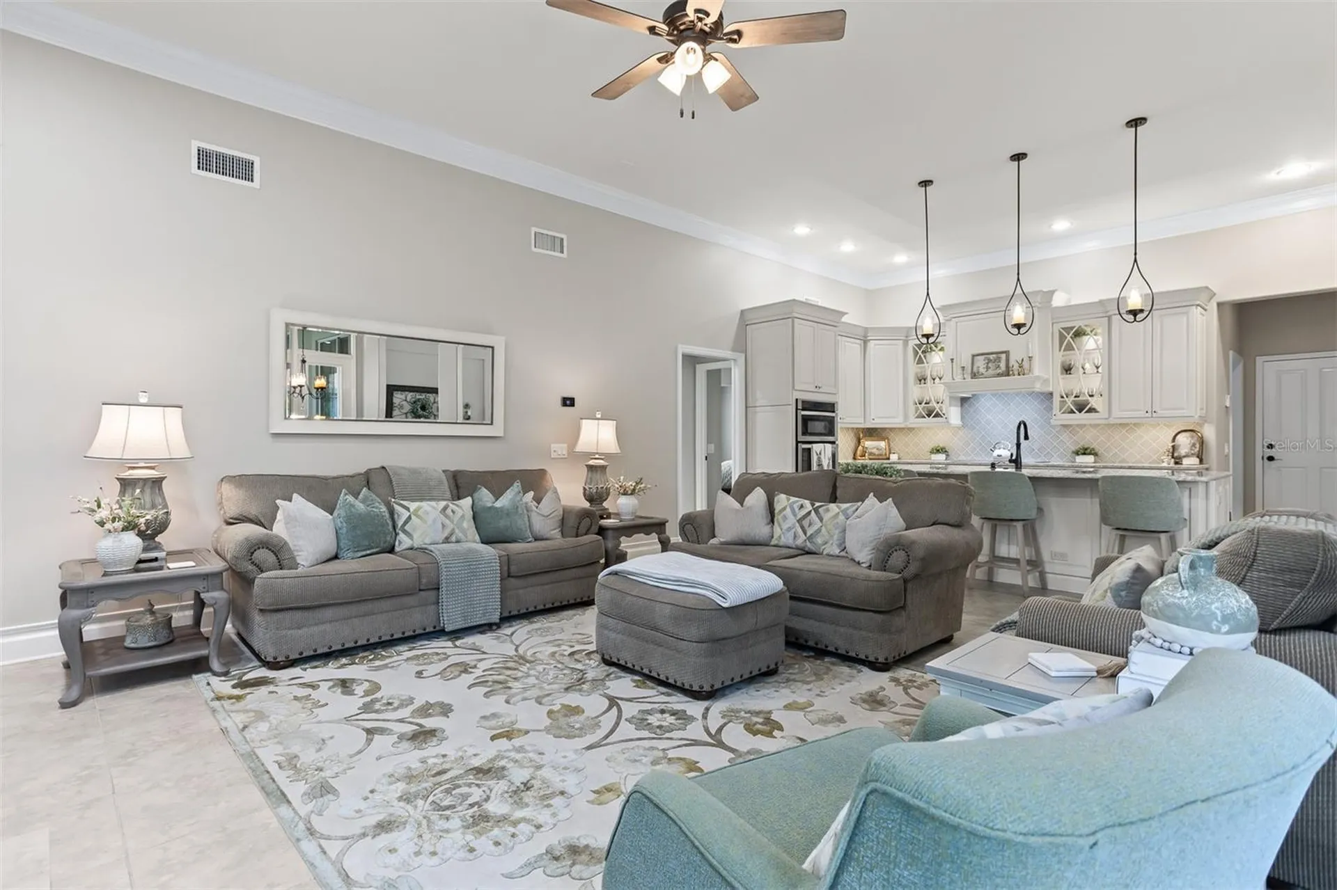 2867 Deer Run Tarpon Springs FL 34688