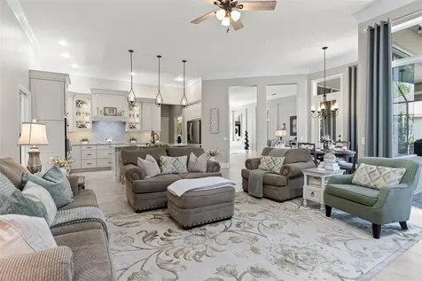 2867 Deer Run Tarpon Springs FL 34688