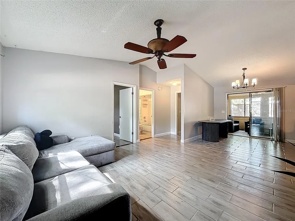 31427 Ghent Avenue Mount Plymouth FL 32776