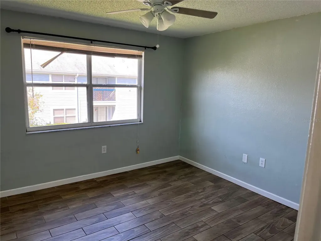 5052 Terrace Club Lane Tampa FL 33617