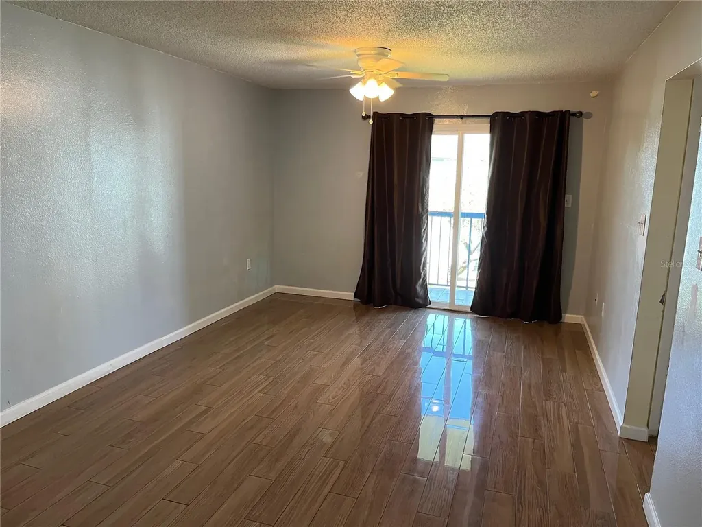 5052 Terrace Club Lane Tampa FL 33617