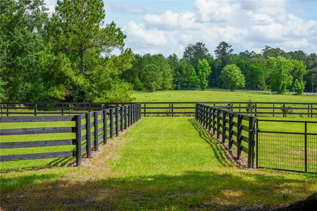 6450 NW Highway 225 Ocala FL 34482