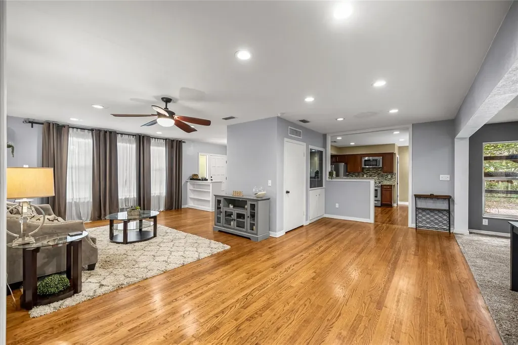 732 NE 12th Terrace Ocala FL 34470