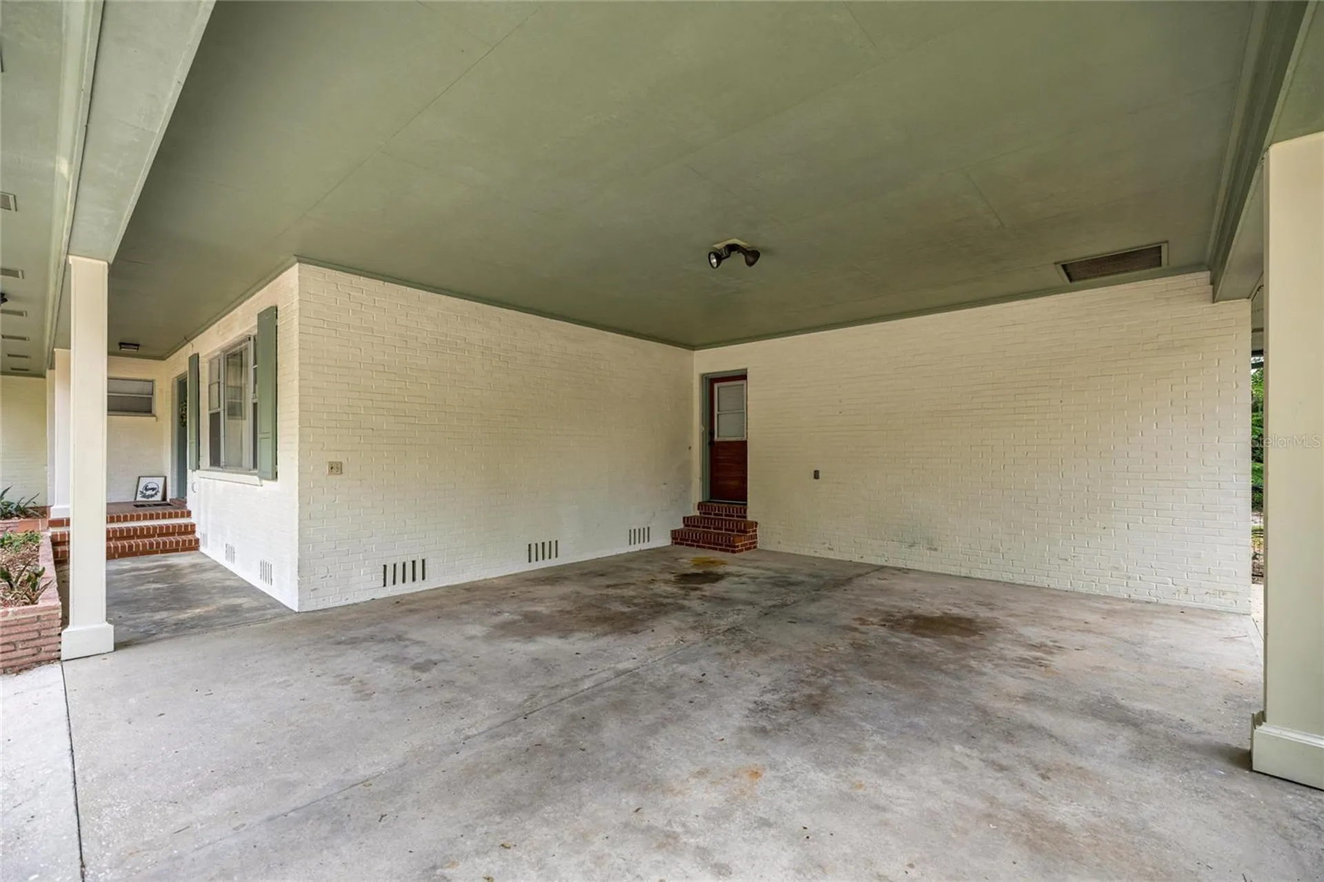 732 NE 12th Terrace Ocala FL 34470