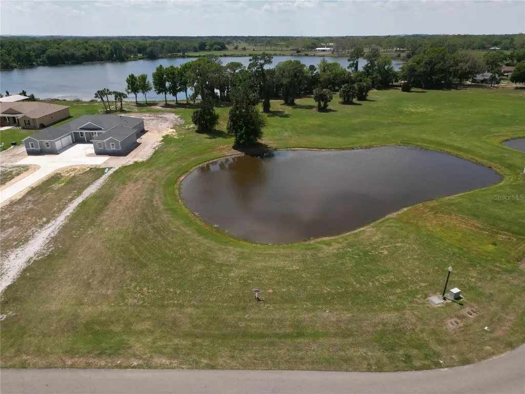 3430 Lake Diane Road Tavares FL 32778