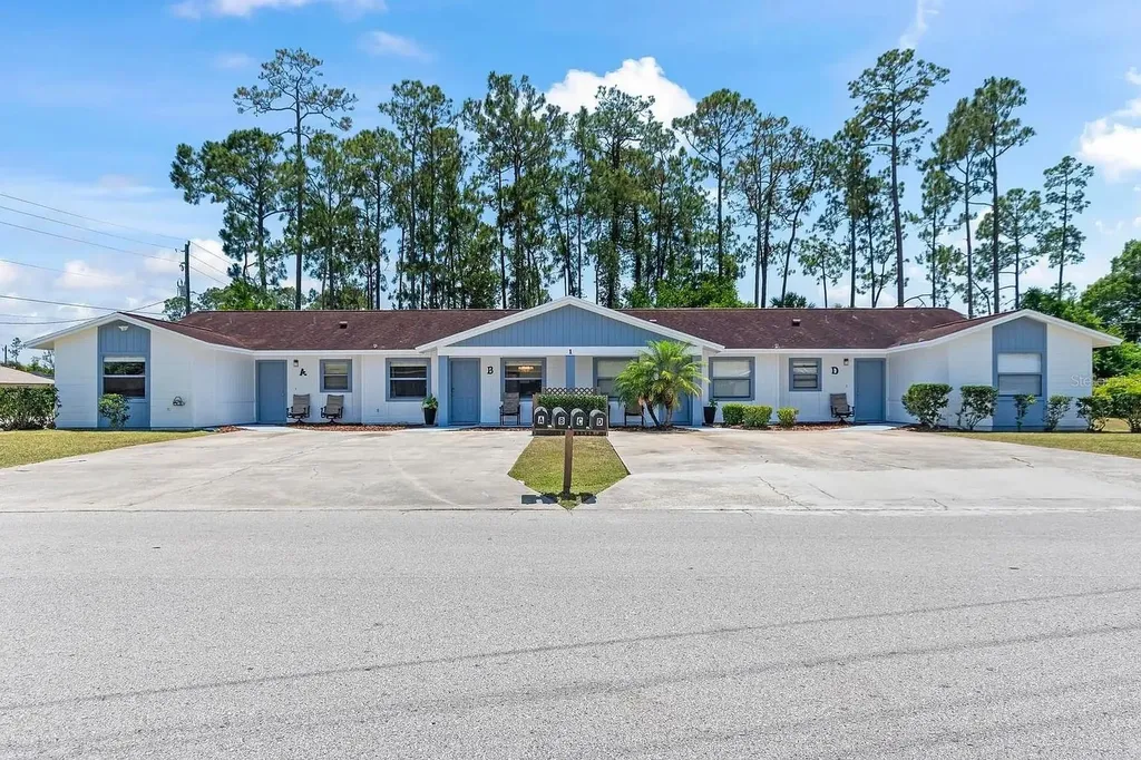 1 Brittany Lane Palm Coast FL 32137