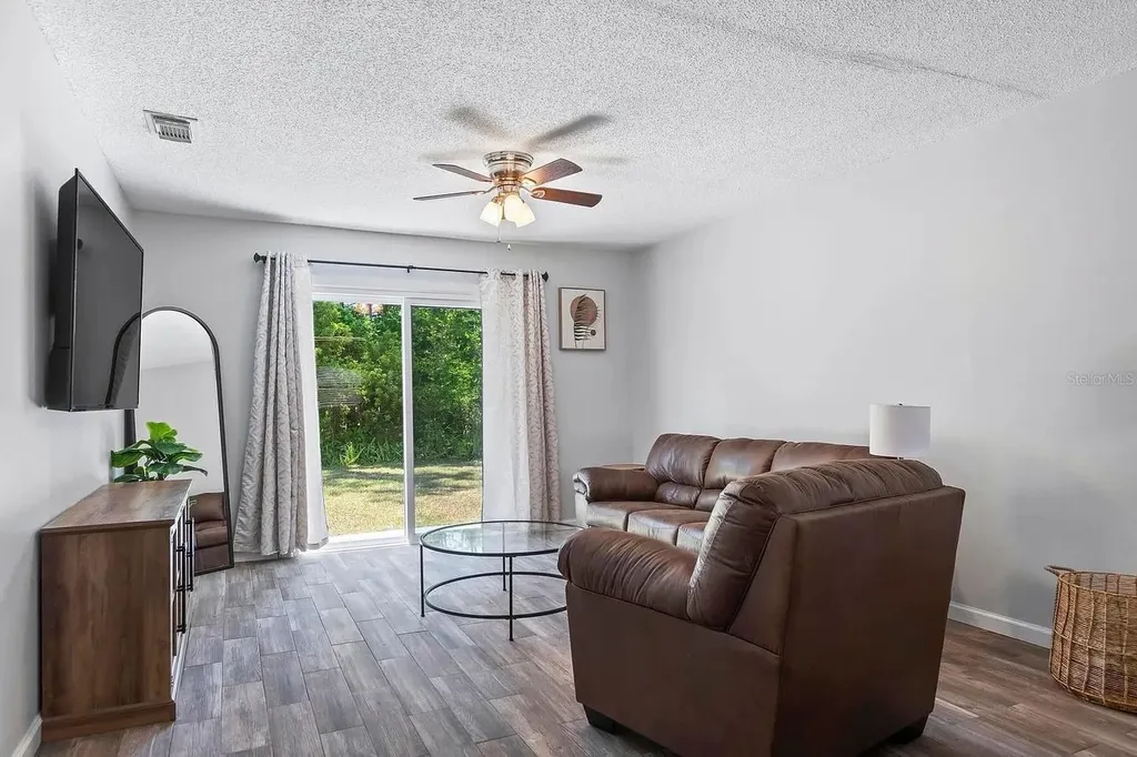 1 Brittany Lane Palm Coast FL 32137