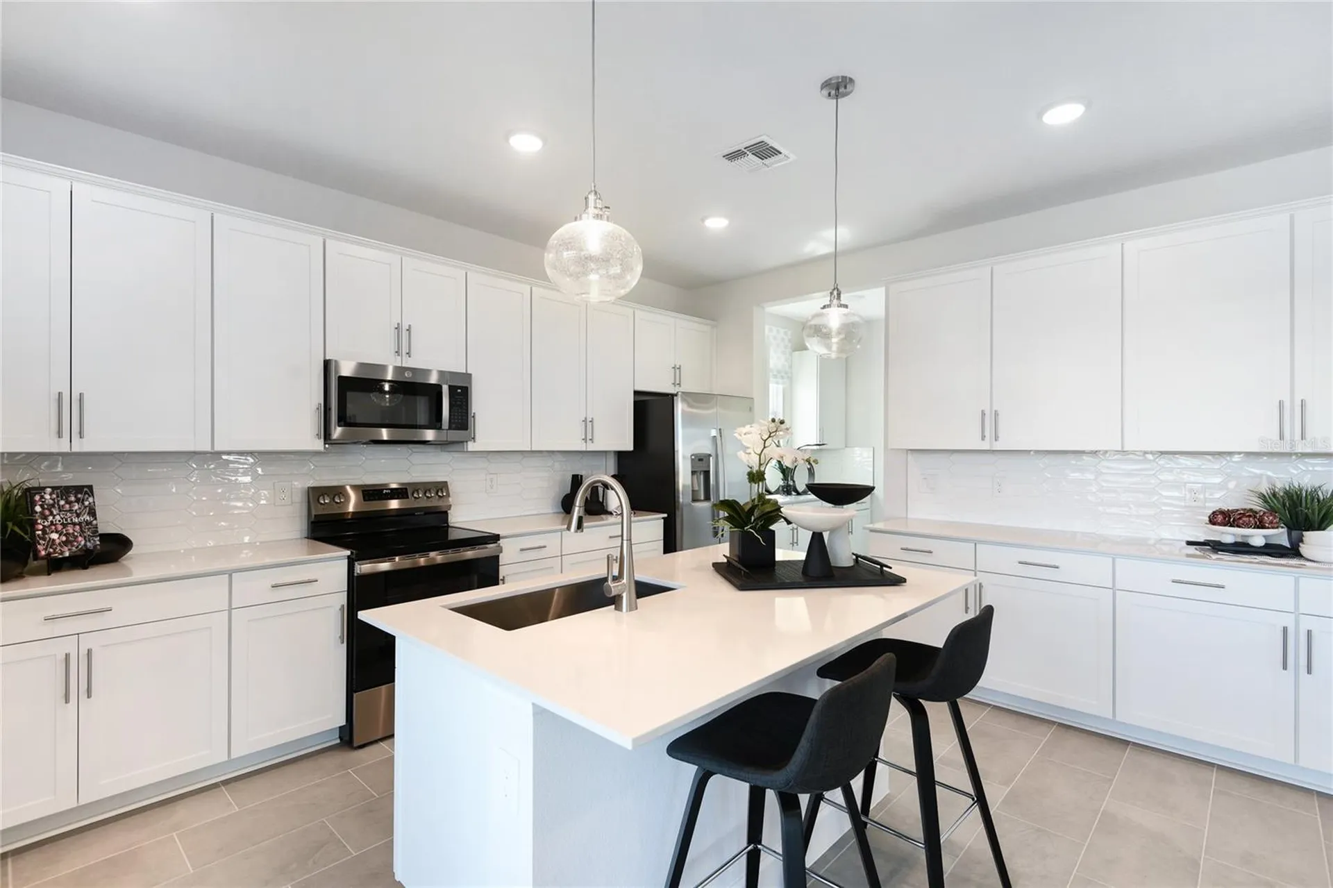 3469 Macchi Avenue Tavares FL 32778