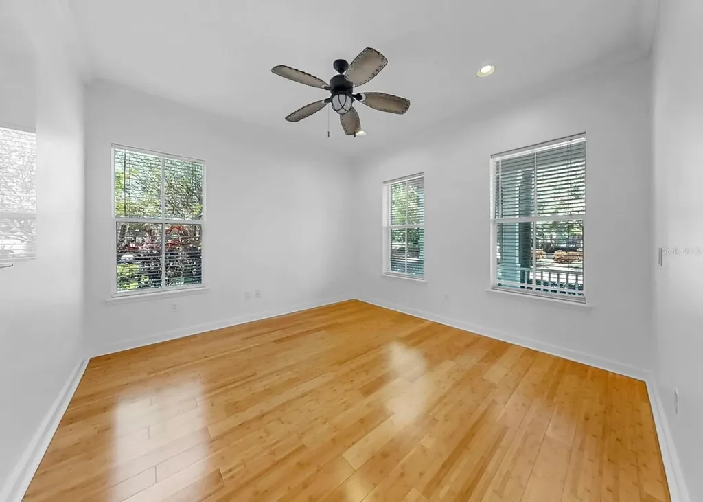 435 Islebay Drive Apollo Beach FL 33572