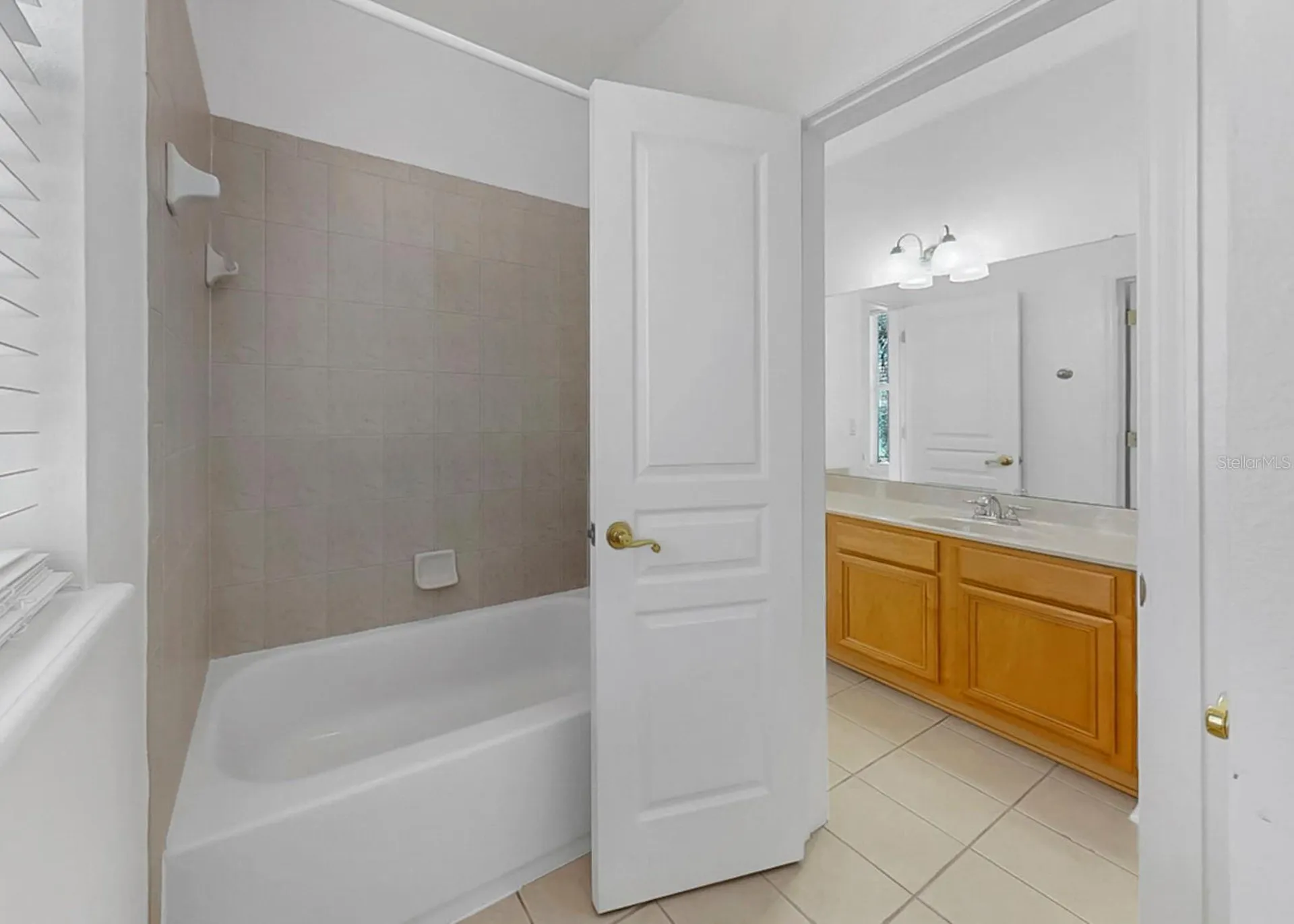 435 Islebay Drive Apollo Beach FL 33572