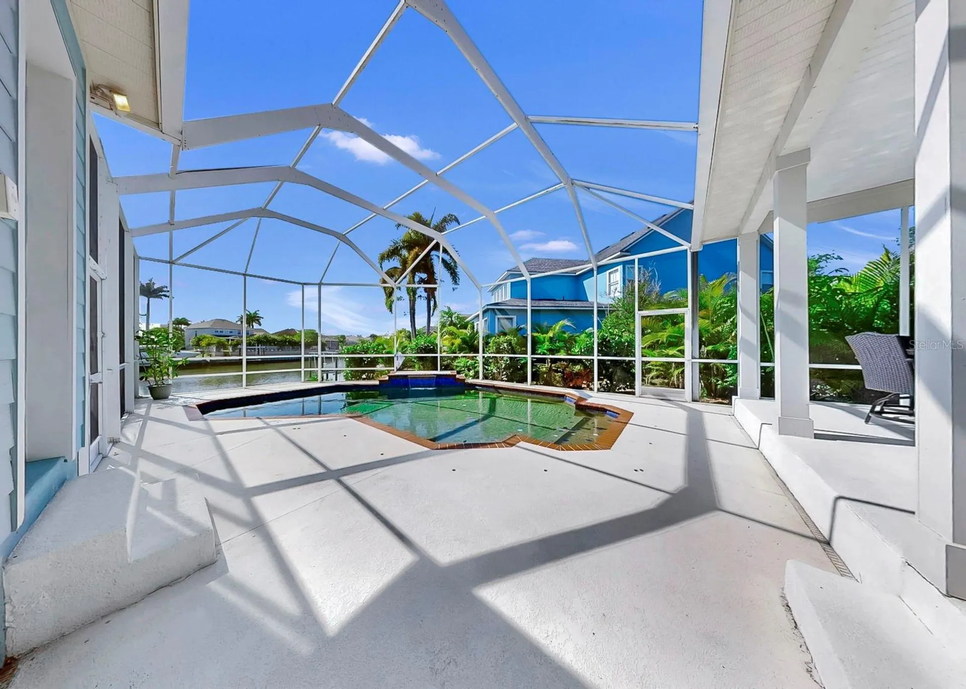 435 Islebay Drive Apollo Beach FL 33572