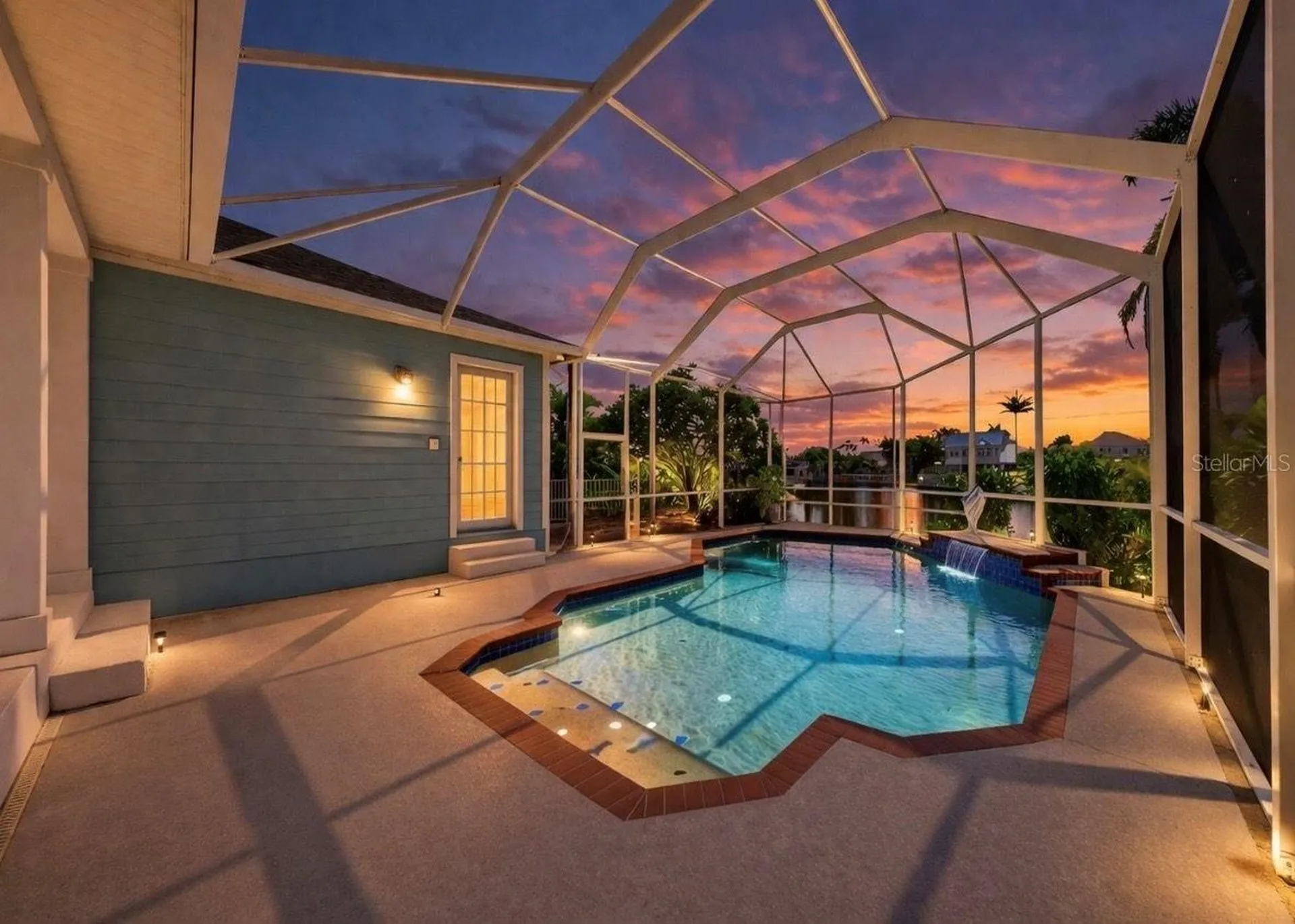 435 Islebay Drive Apollo Beach FL 33572