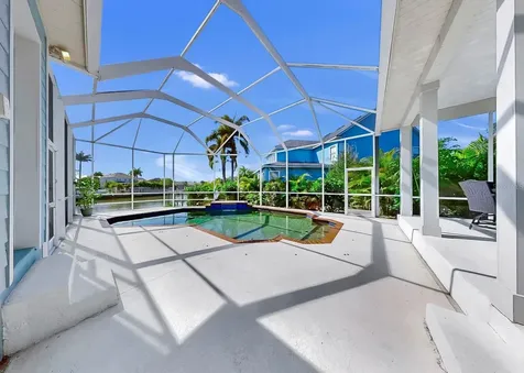 435 Islebay Drive Apollo Beach FL 33572