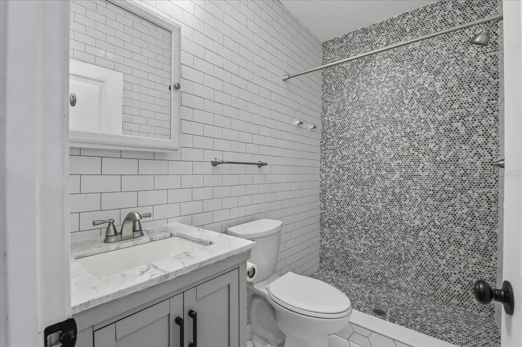 1200 22nd Avenue N St Petersburg FL 33704