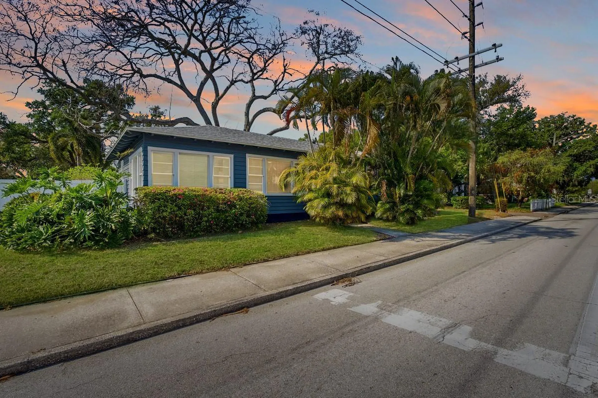 1200 22nd Avenue N St Petersburg FL 33704