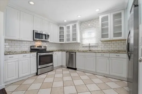 1200 22nd Avenue N St Petersburg FL 33704