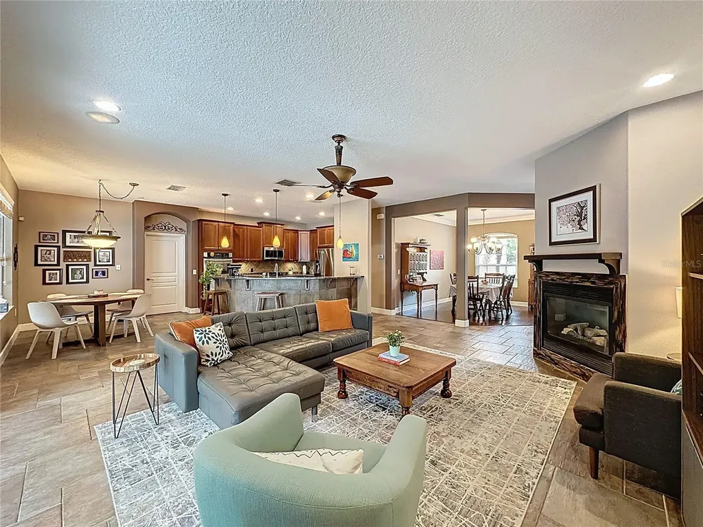 807 Dakota Prairie Court Oviedo FL 32765