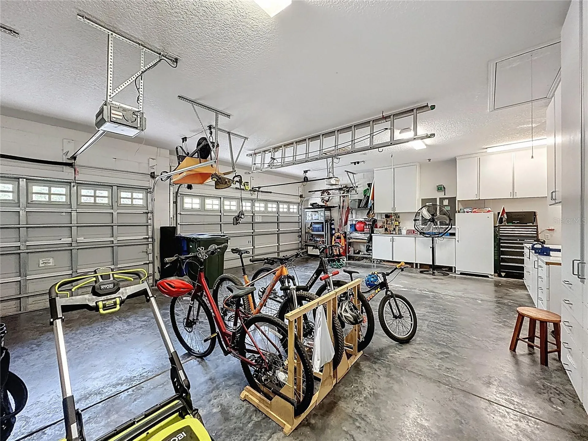 807 Dakota Prairie Court Oviedo FL 32765