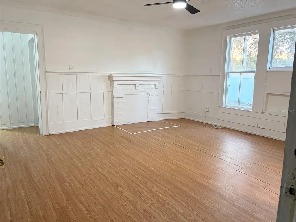 324 N Orange Street New Smyrna Beach FL 32168