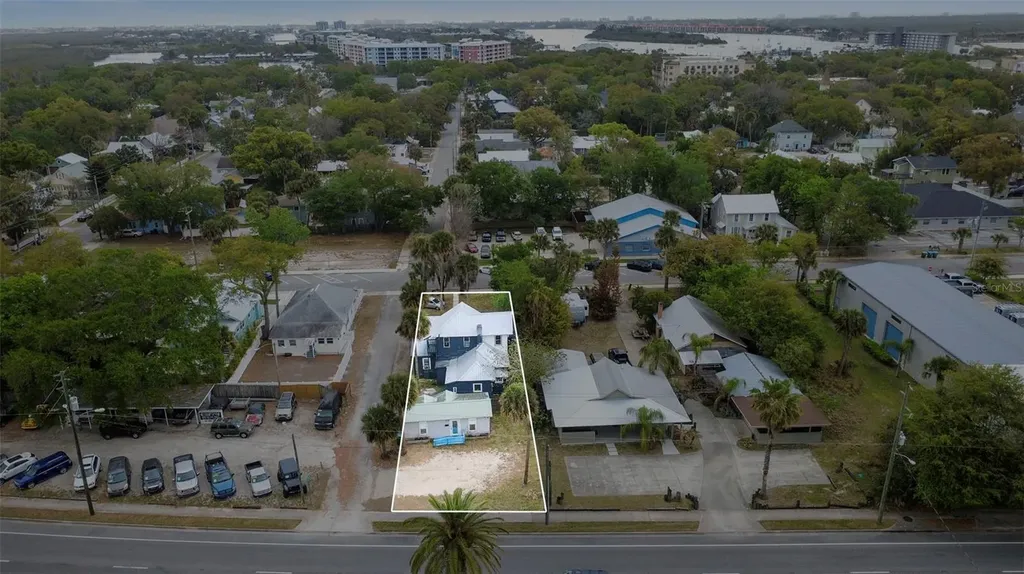 324 N Orange Street New Smyrna Beach FL 32168
