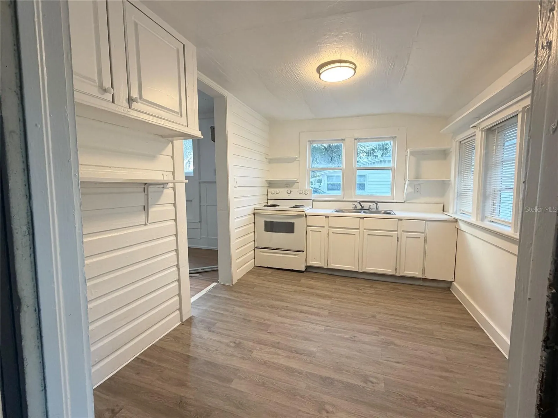 324 N Orange Street New Smyrna Beach FL 32168