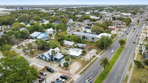 324 N Orange Street New Smyrna Beach FL 32168