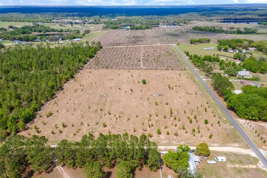 SE 170th Avenue Weirsdale FL 32195