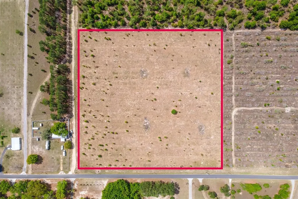 SE 170th Avenue Weirsdale FL 32195