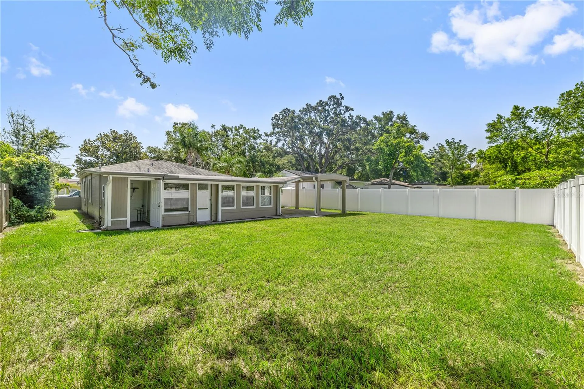 9314 N Ashley Street Tampa FL 33612