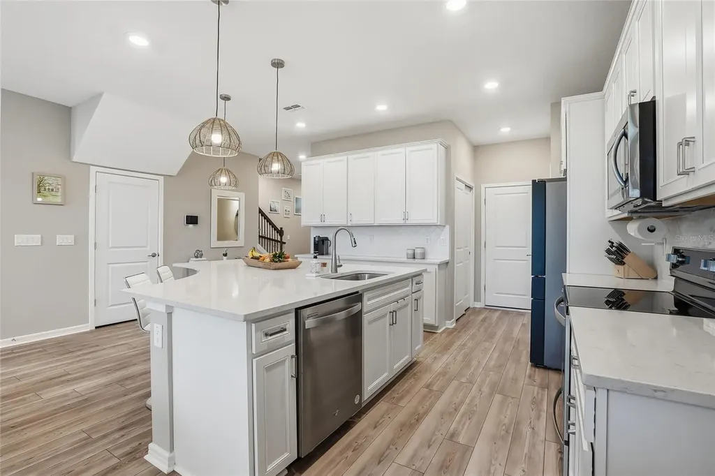 11231 Beach Walk Way NE St Petersburg FL 33716