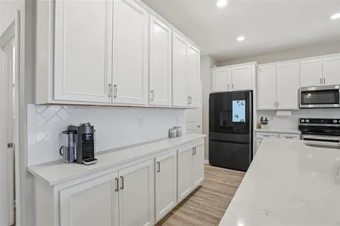 11231 Beach Walk Way NE St Petersburg FL 33716