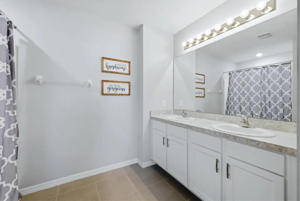 4801 Silver Topaz Street Sarasota FL 34233