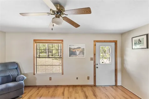 13296 SW County Road 231 Brooker FL 32622