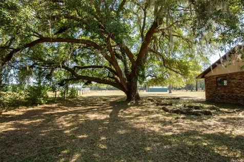 13296 SW County Road 231 Brooker FL 32622