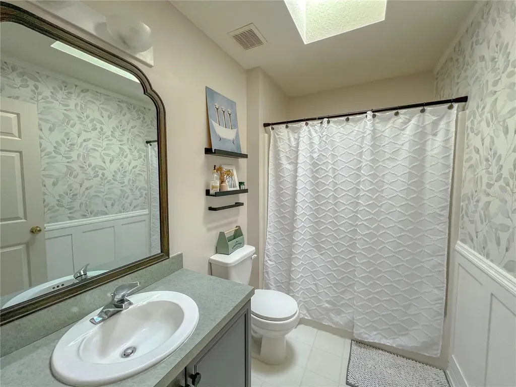 6725 SW 83rd Terrace Gainesville FL 32608