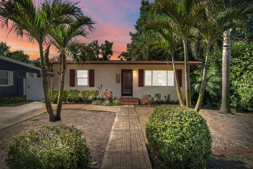 5514 16th Avenue S Gulfport FL 33707