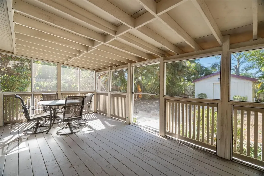 5514 16th Avenue S Gulfport FL 33707