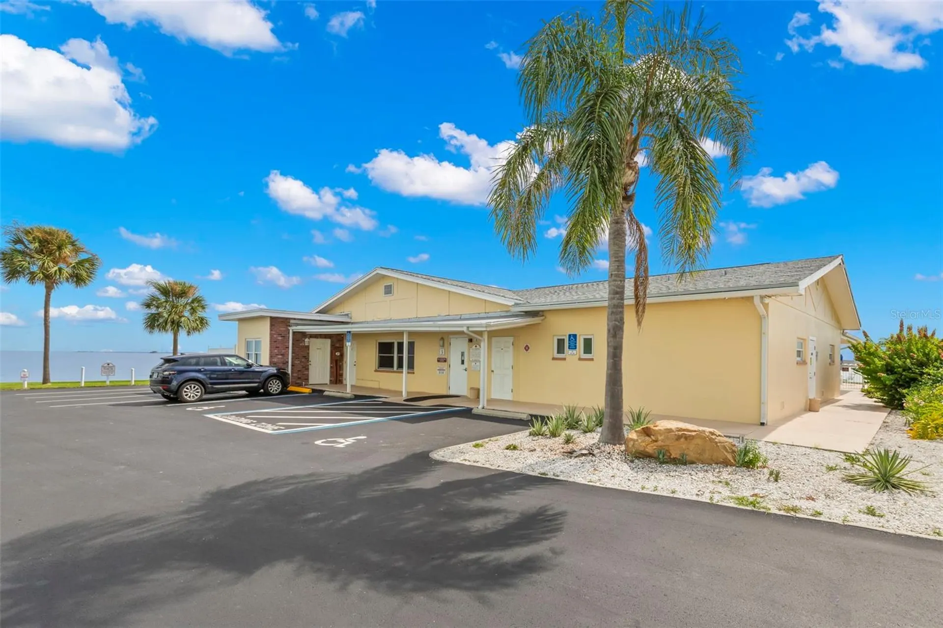 9 Forbes Place Dunedin FL 34698