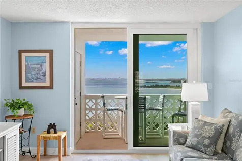 9 Forbes Place Dunedin FL 34698