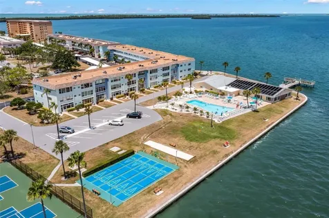 9 Forbes Place Dunedin FL 34698