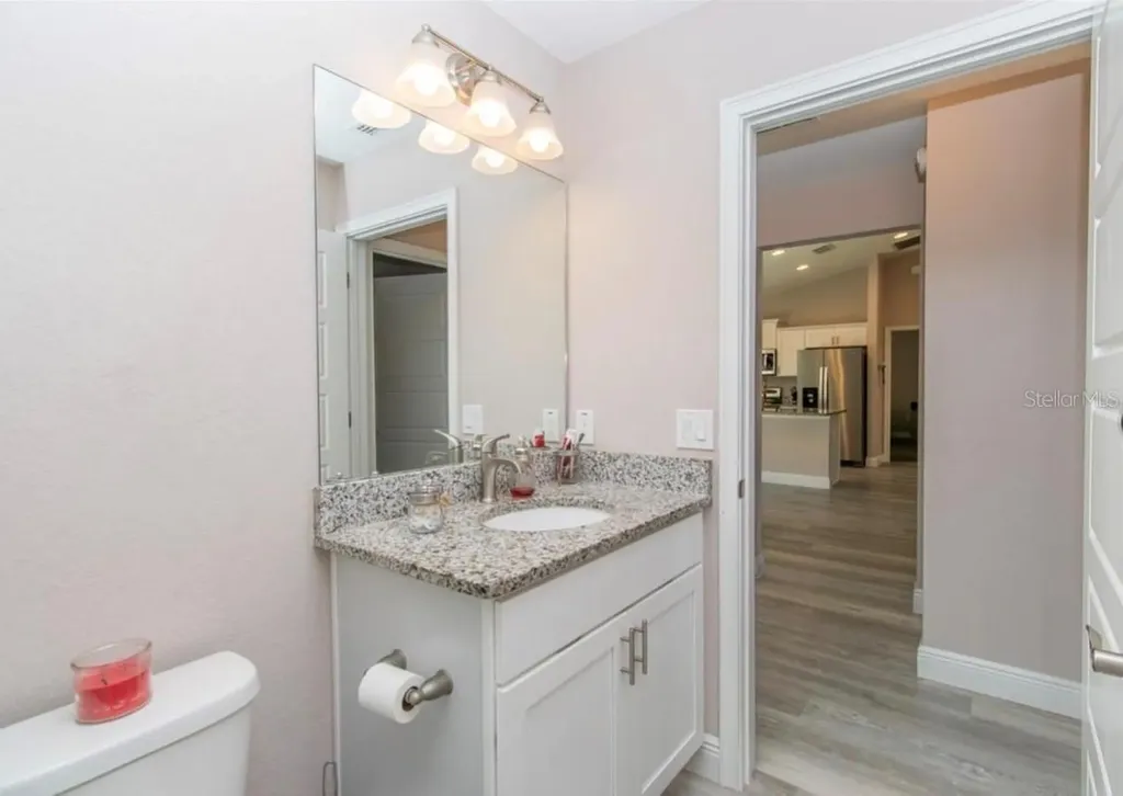 14 Hemlock Loop Court Ocala FL 34472