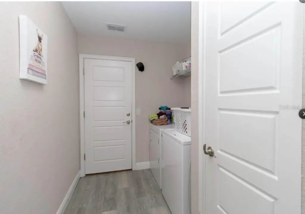 14 Hemlock Loop Court Ocala FL 34472