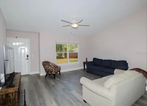 14 Hemlock Loop Court Ocala FL 34472