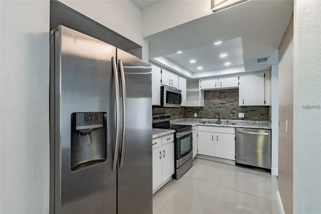 6100 12th Street S St Petersburg FL 33705